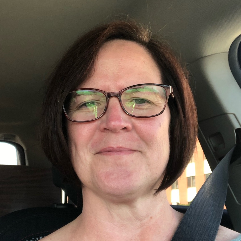 Meet your Posher, Lisa